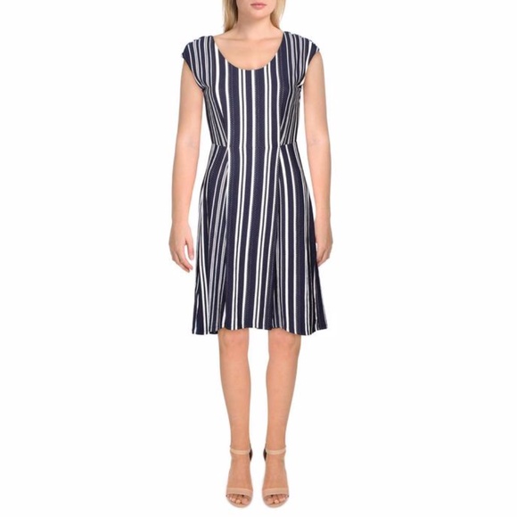 Tommy Bahama Dresses & Skirts - TOMMY BAHAMA STRIPED SCOOP NECK COCKTAIL DRESS